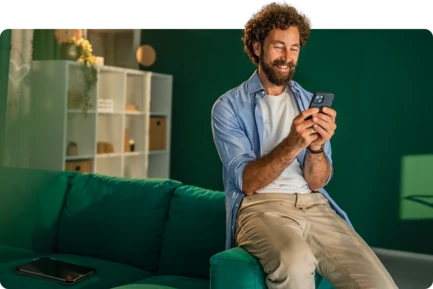 Prestador de serviço usando o modocash no celular
